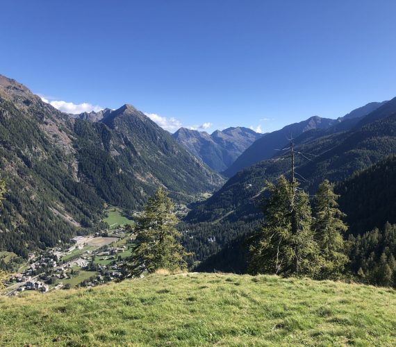 Passeggiate a Km0, itinerari per tutti da Gressoney